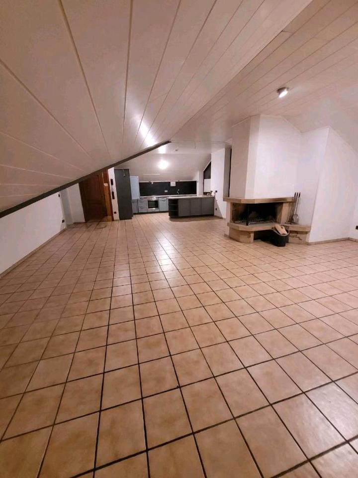 Thumbnail-Große, helle Dachgeschosswohnung in Marl Drewer Süd