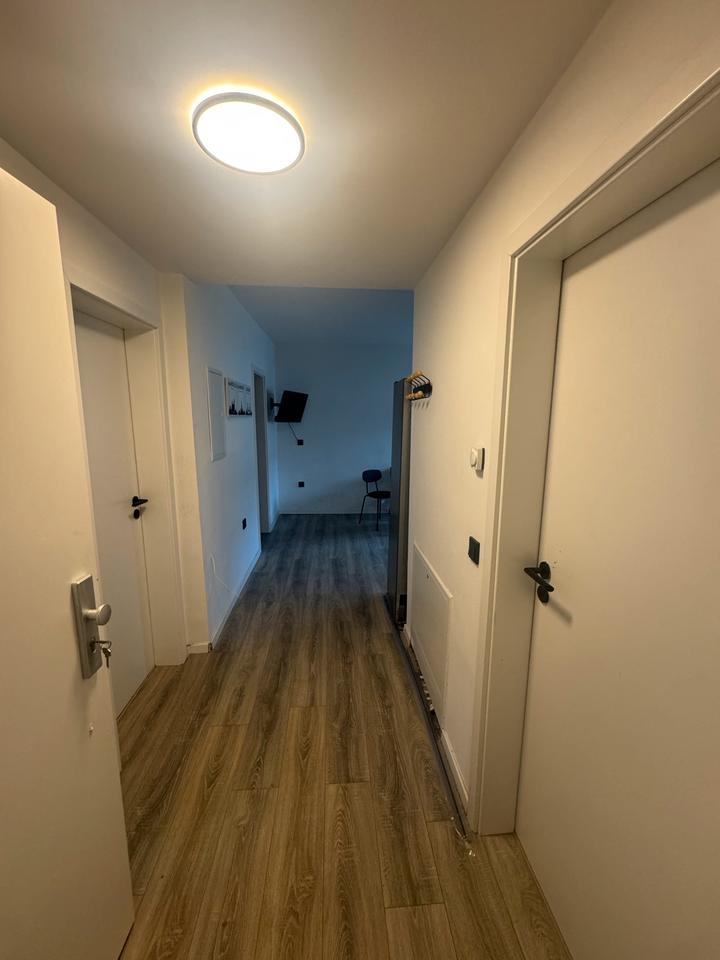 Thumbnail-Sanierte 55 m² Wohnung mit 2 Schlafzimmern und neuem Badezimmer