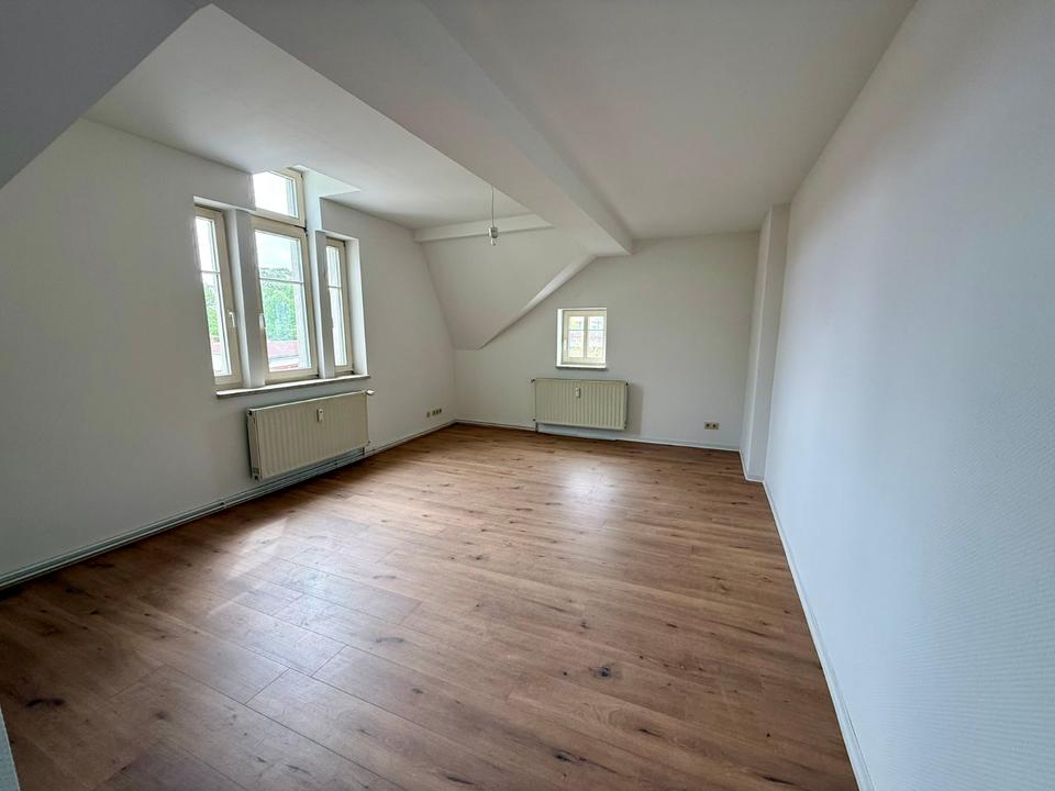 Thumbnail-Dachgeschoßwohnung 1 Zimmer, renoviert