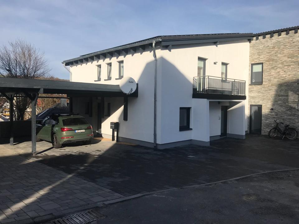 Thumbnail-Attraktive 5-Zimmer-EG-Wohnung mit Einbauküche und Balkon in Mels