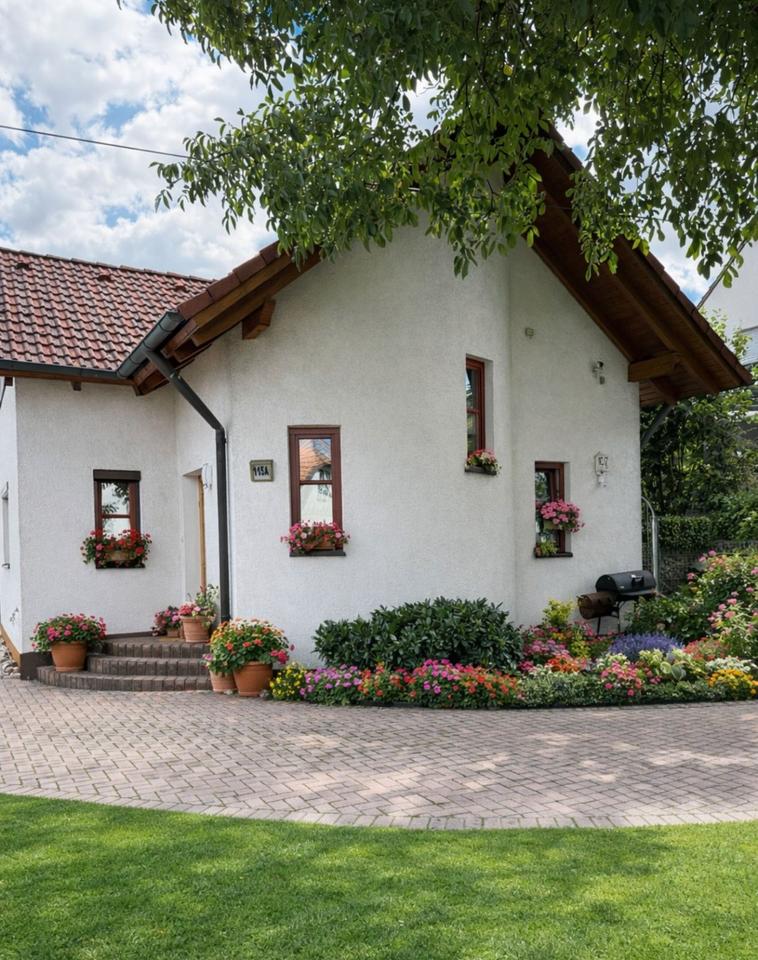 Thumbnail-Charmantes Landhaus in Burgfarrnbach – Wohnen mit Stil & Ruhe