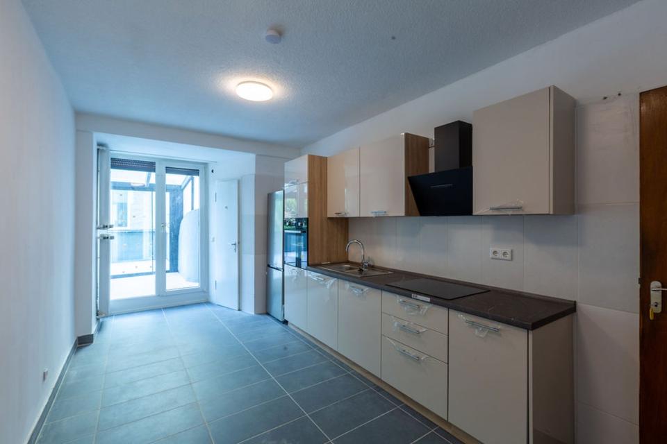 Thumbnail-Großzügige, sanierte 3-Zimmer-Wohnung mit 2 Balkonen