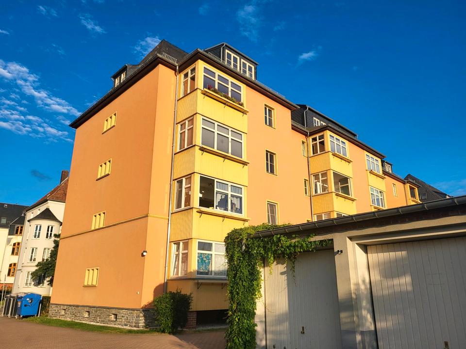 Thumbnail-Vermiete oder verkaufe charmante Dachgeschoss Wohnung in Zwickau
