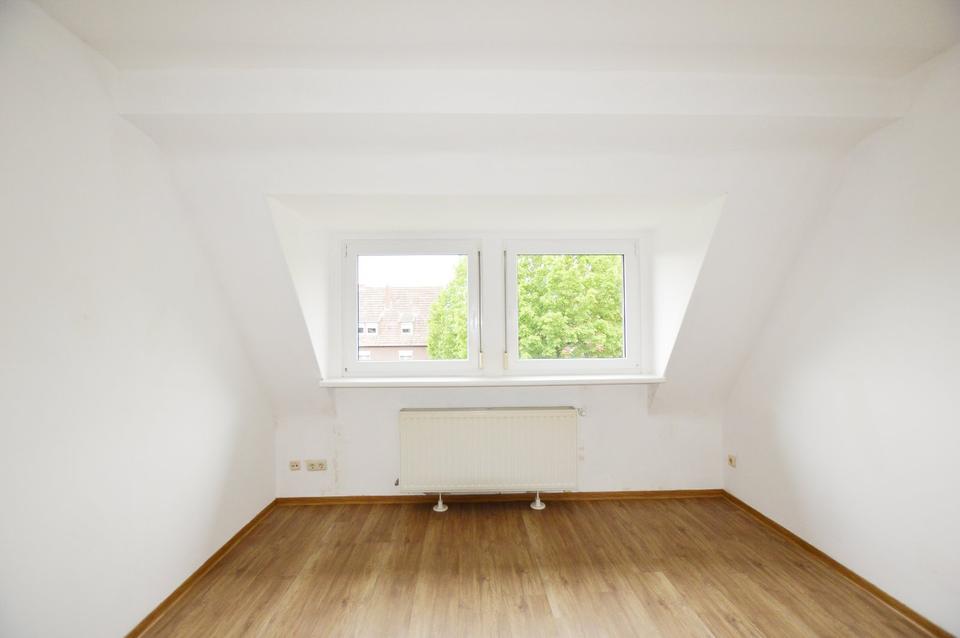 Thumbnail-3 ZKB-Wohnung mit Gartenanteil