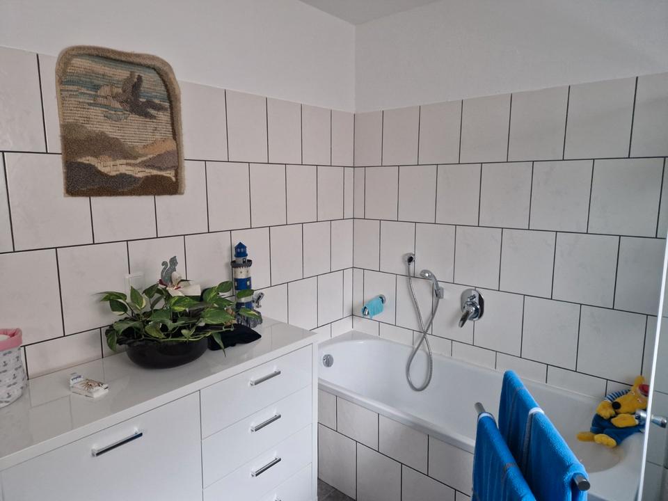 Thumbnail-3 Zimmerwohnung in Köln Auweiler