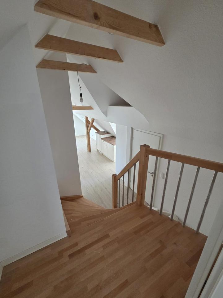 Thumbnail-Frisch renovierte 2-Zimmer-Wohnung mit Balkon (Süd) & Einbauküche