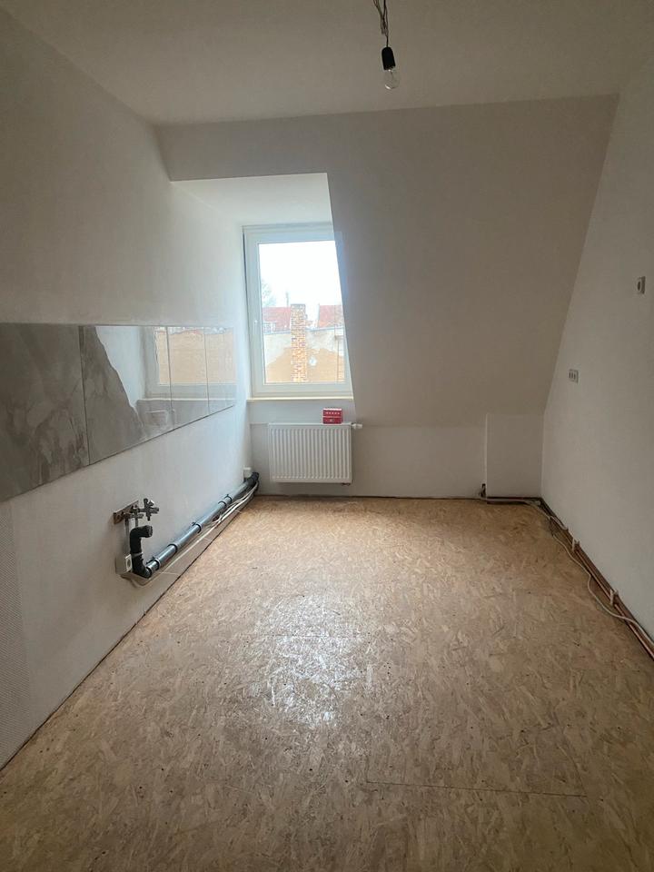 Thumbnail-Dachgeschosswohnung 48qm 650€ (warm) Lindenau 04177, ab Feb26