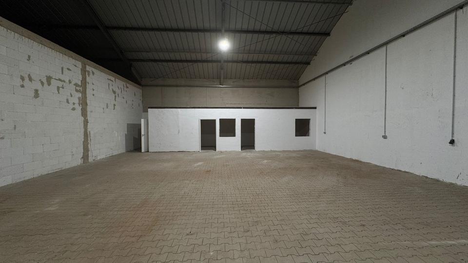 Thumbnail-Gewerbehalle mit Sektionaltor in Dortmund - Wambel zu vermieten