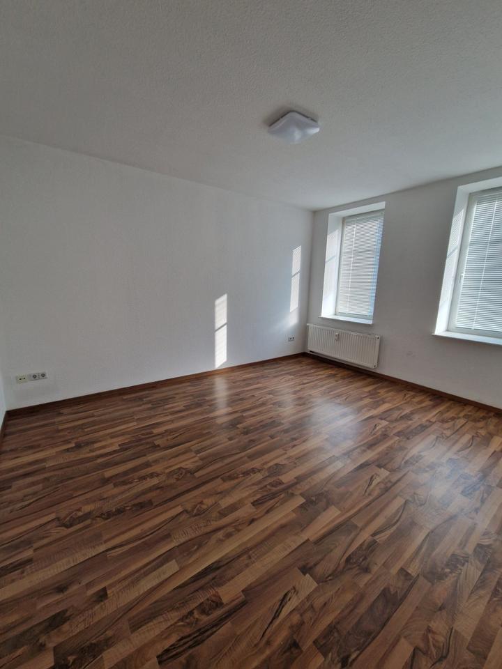 Thumbnail-Helle 2-Zimmer-Wohnung im 1. OG in Aue zur Miete