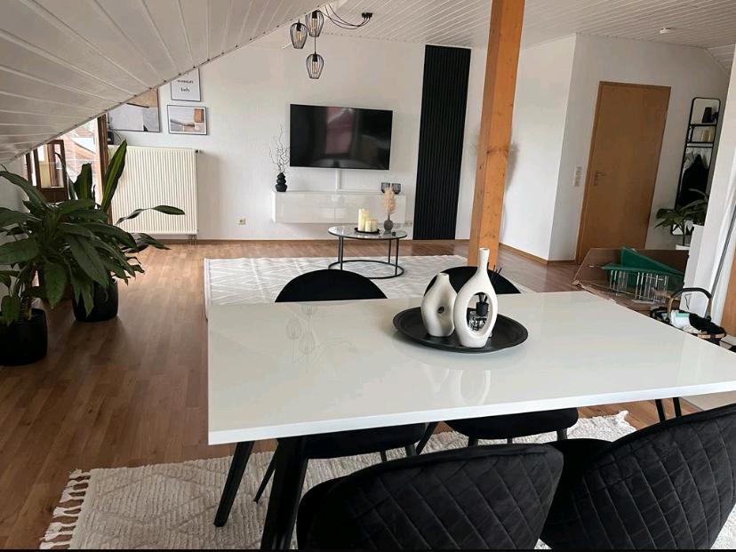 Thumbnail-Lichtdurchflutete 2-Zimmer Wohnung mit 58 m² in Spraitbach