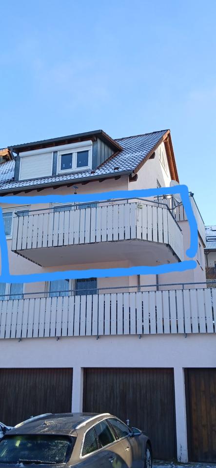 Thumbnail-Gepfegte 4-Zimmer-Wohnung mit Balkon, Garage und Keller