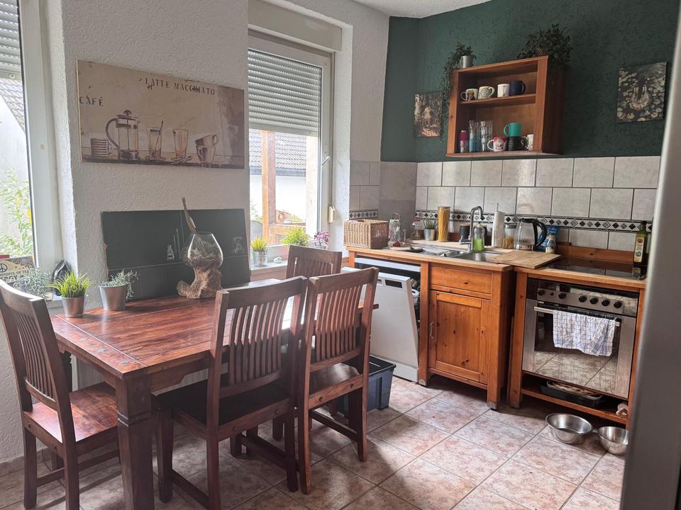 Thumbnail-4-Zimmer-Maisonette-Wohnung ca. 100 m² + Dachboden