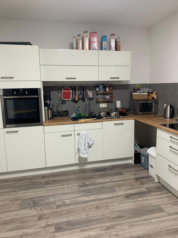 Thumbnail-möbliertes WG Zimmer frei! ohne Nebenkosten!!