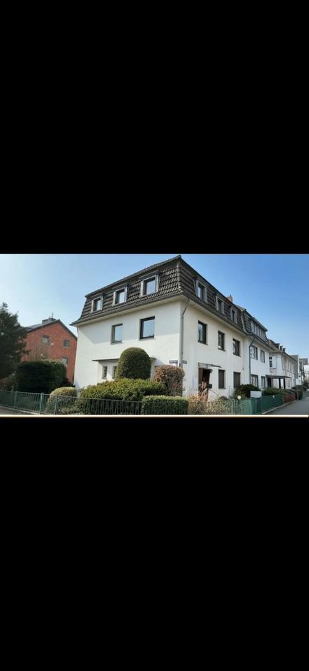 Thumbnail-3 Zimmerwohnung mit Einbauküche Bayenthal