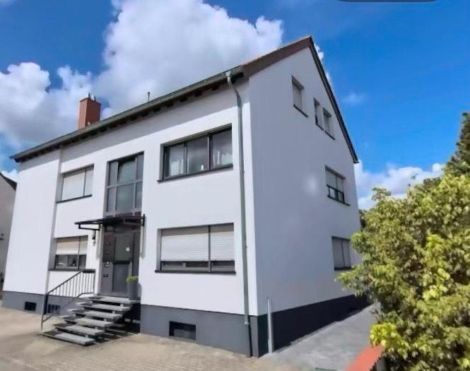 Thumbnail-Mietwohnung 117 qm 4,5 ZKB in 66459 Kirkel Altstadt -