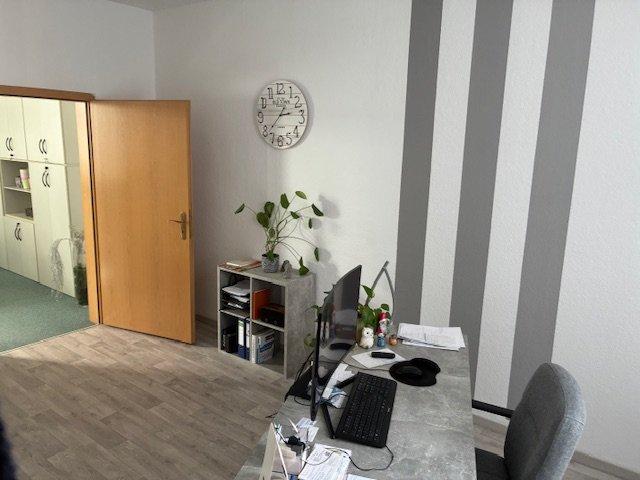 Thumbnail-attraktive Büro und Praxisräume in Dessau Ziebigk 58 m² EG