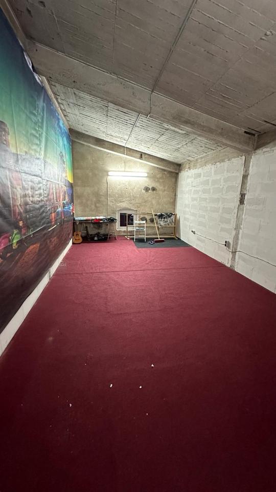 Thumbnail-Proberaum ab sofort abzugeben!