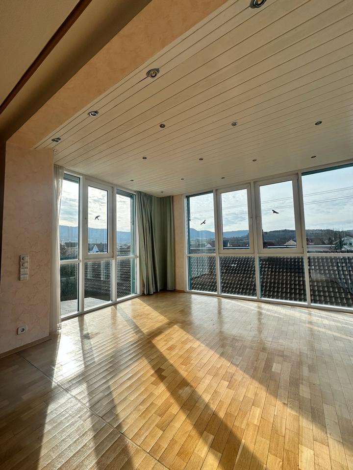 Thumbnail-Großzügige DHH in Metzingen – ca. 187 m² Wfl. inkl. Sauna