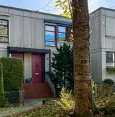 Thumbnail-Split-Level-Reihenmittelhaus mit Dachterrasse - TG Energiekl B