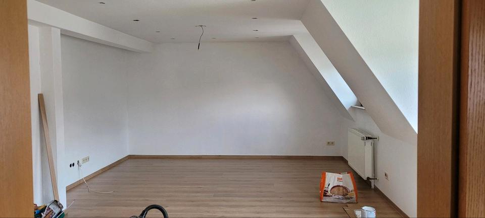 Thumbnail-5,5 Zimmer Maisonettewohnung zentral in Bondorf mit Kfz-Stell