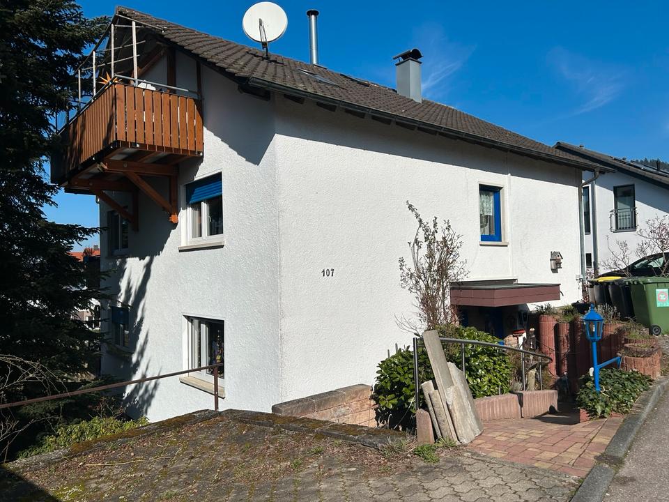 Thumbnail-Mietwohnung 3 Zimmer Altbau 1. OG MFH