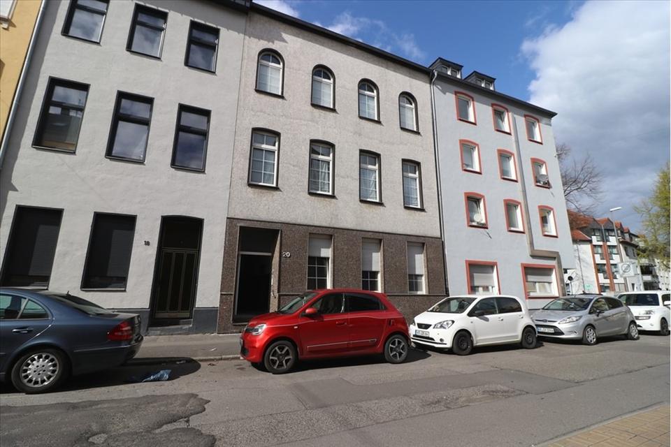 Thumbnail-*3 Zimmer mit Flair im Dachgeschoss* in Krefeld, Hardenbergstr.