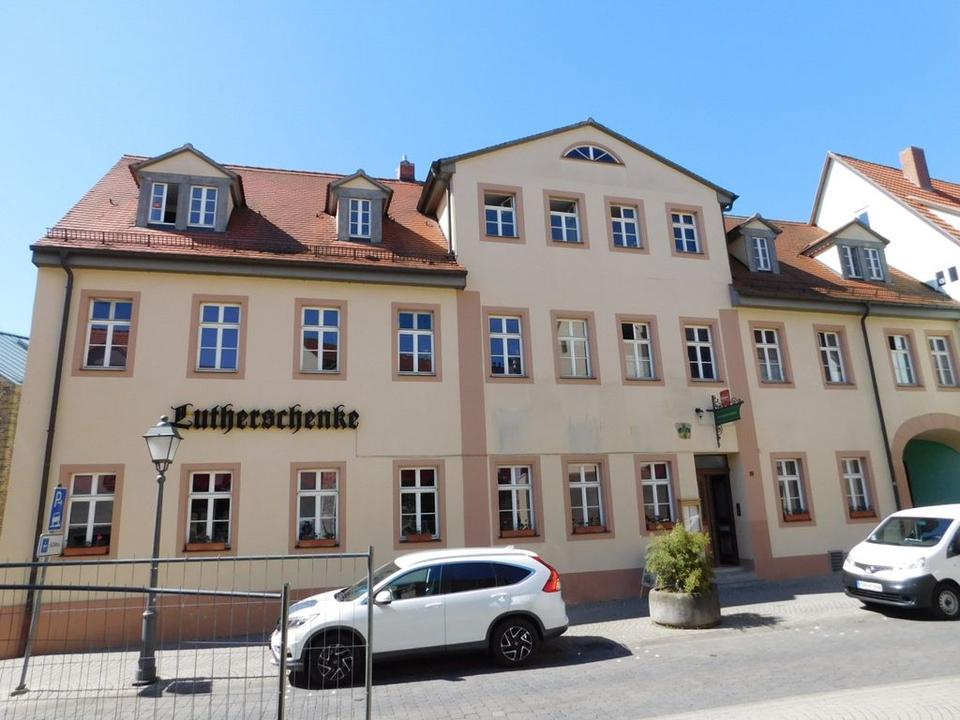 Thumbnail-Schöne 3-Raum-Wohnung im Zentrum von Eisleben zu vermieten