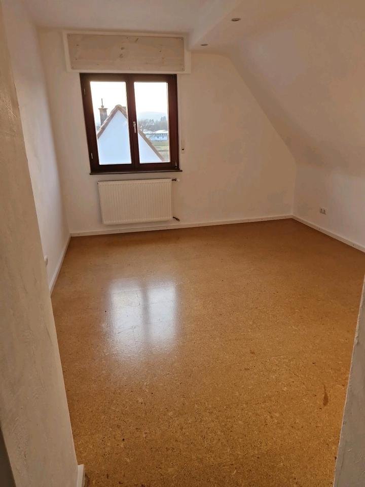 Thumbnail-2 (3) Zimmer KB DG Wohnung in GroßostheimWenigumstadt