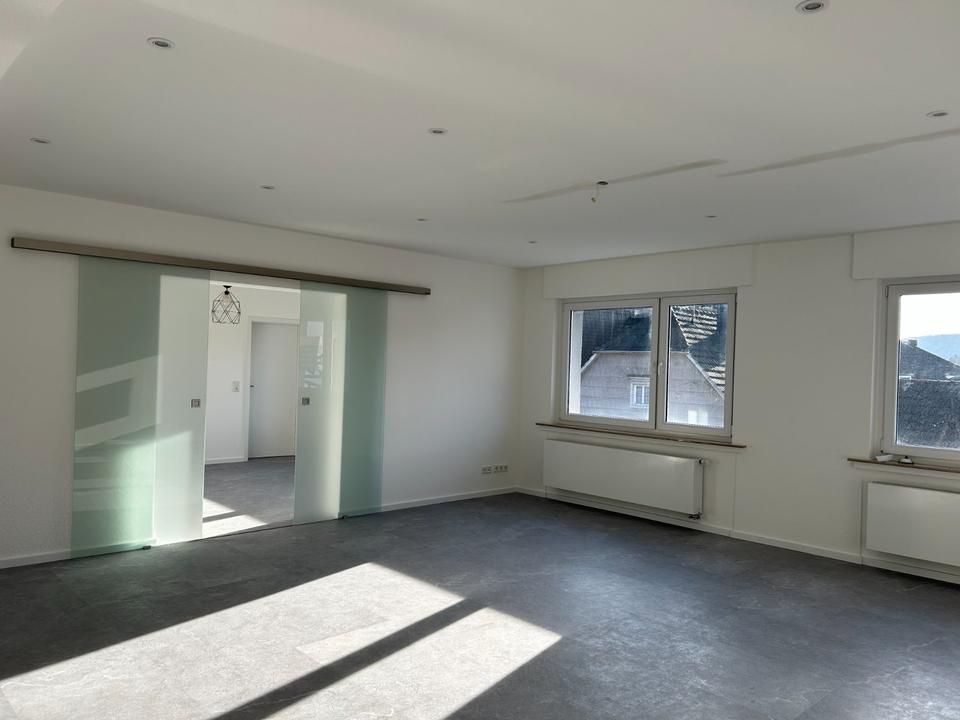 Thumbnail-Wohnen und Arbeiten im Loft Style - Homeoffice im großen Wohnbüro