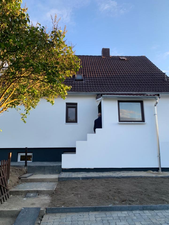 Thumbnail-Schönes Haus mit fünf Zimmern in Sehnde zur Miete