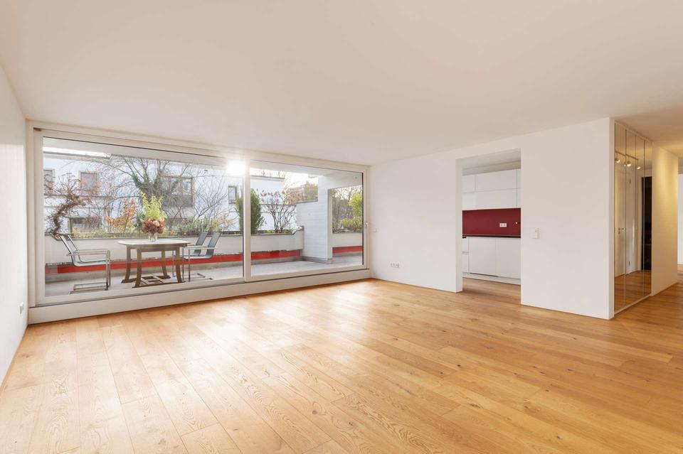 Thumbnail-Stilvoll renovierte 3-Zimmer-Wohnung mit großer Balkonterrasse am Schwabinger Bach