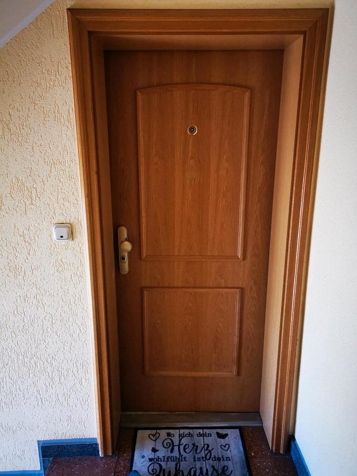 Thumbnail-Schöne 2-Zimmer-Wohnung, Balkon, Einbauküche, Keller,62m2 Garage
