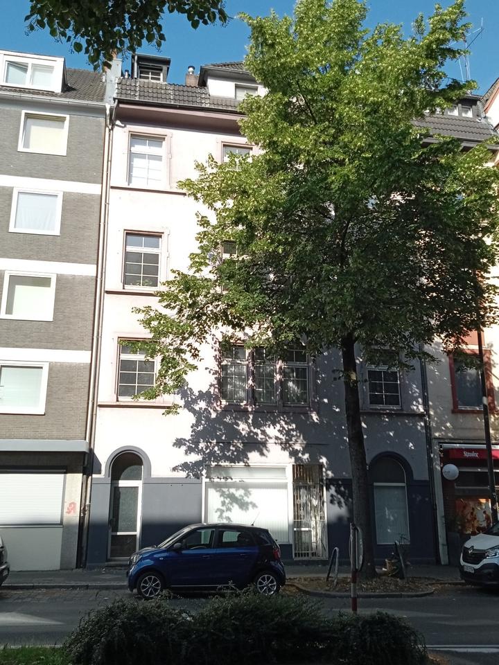 Thumbnail-Wohnung Ladenlokal mit Hof und Anbau