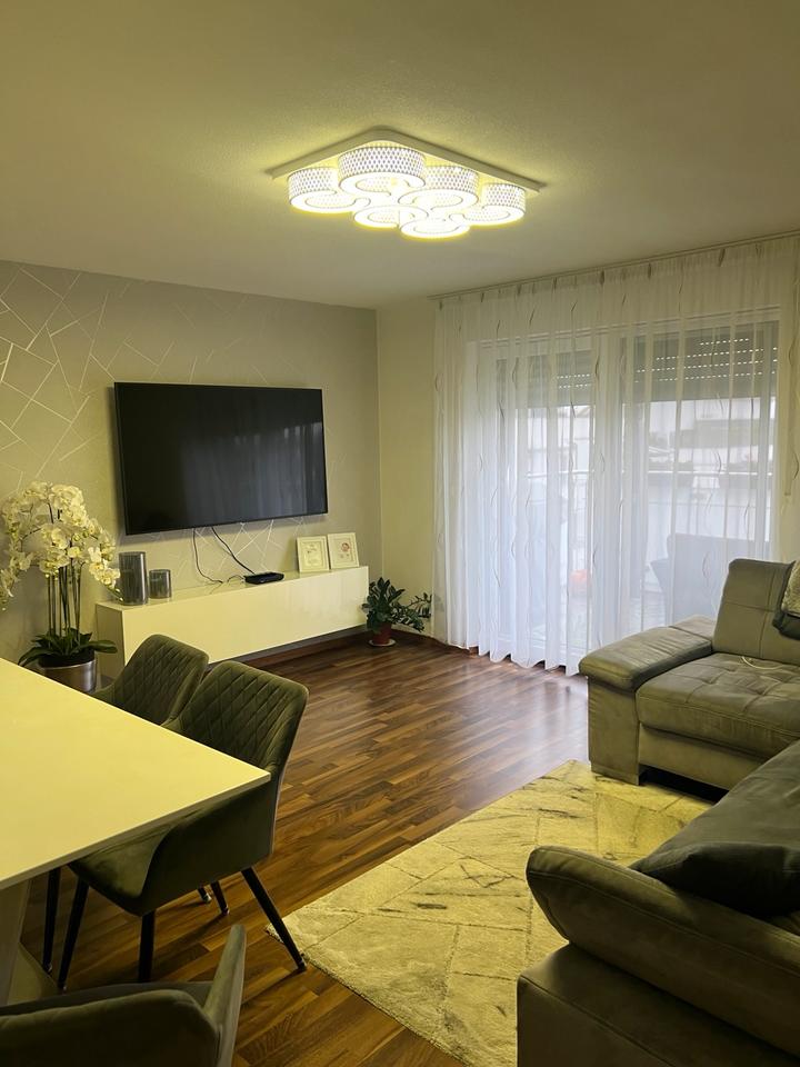 Thumbnail-Helle 3,5 Zimmer Wohnung in Backnang-Maubach