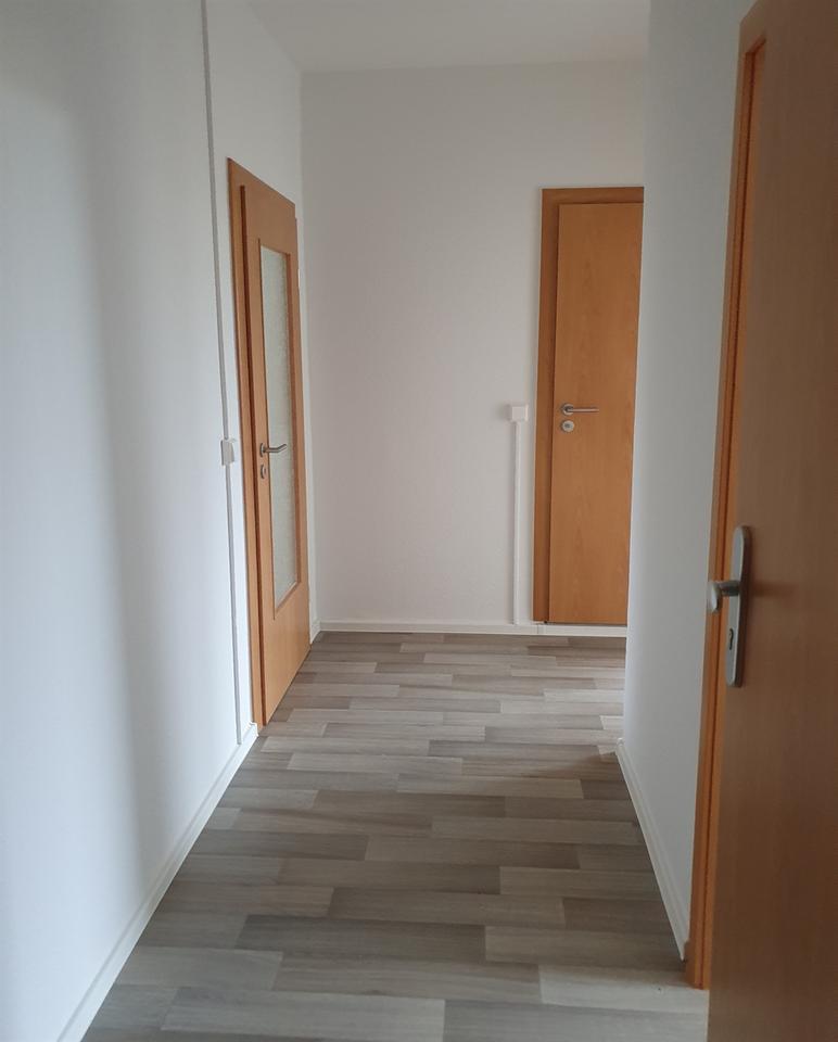 Thumbnail-Große 4-Raum-Wohnung Am Sportpark 18 mit Balkon und Wannenabd ab 052026 verfügbar!