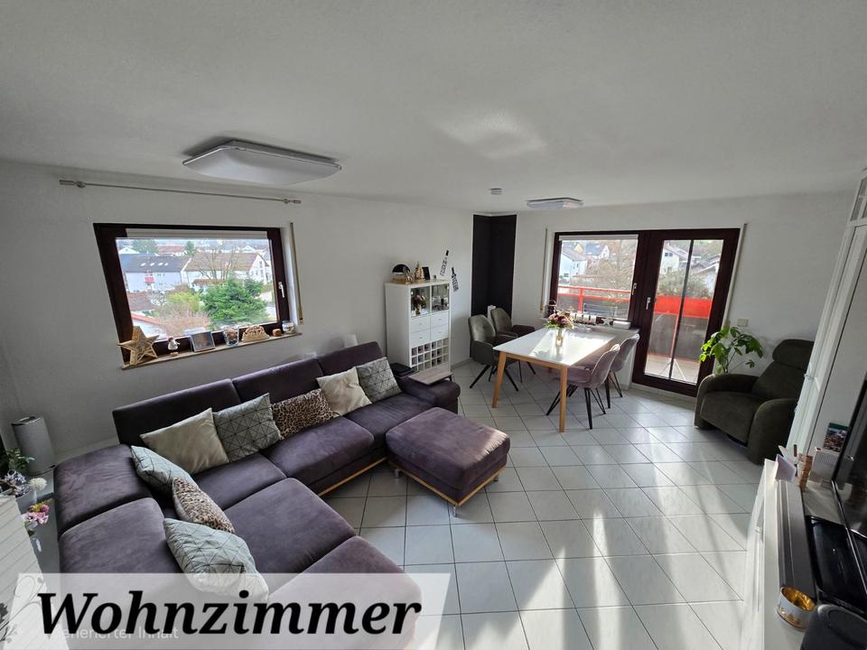 Thumbnail-Sonnige 4,5 Zimmer Eigentumswohnung mit herrlichem Ausblick