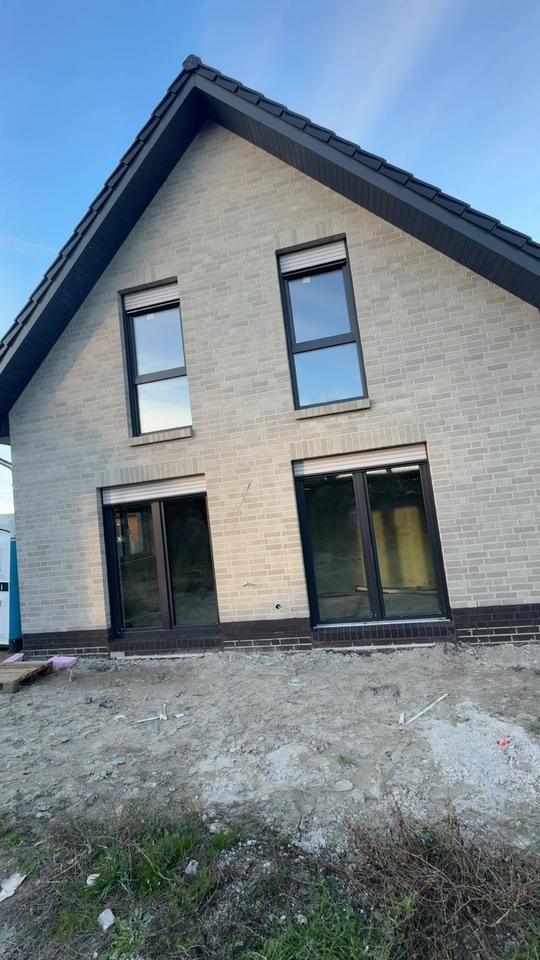 Thumbnail-Modernes Zentral gelegenes Einfamilienhaus Erstbezug