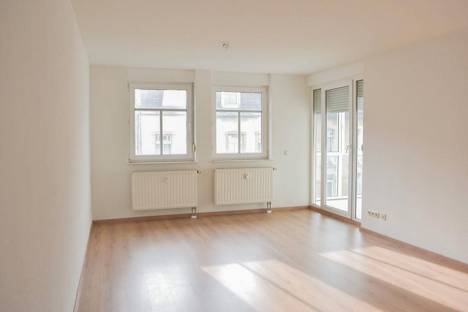 Thumbnail-Preiswerte 2-Zimmer-Wohnung mit Wintergarten