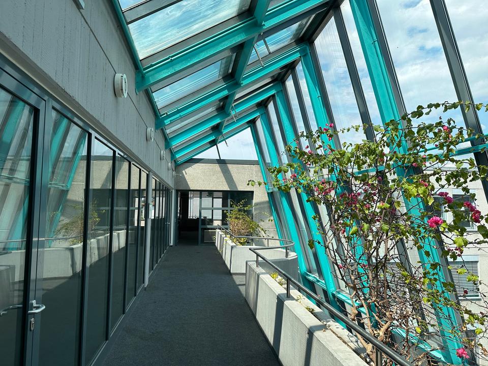 Thumbnail-Helle und flexible Büro-und Seminarraumflächen in Stuttgart mit SCHULZULASSUNG !!