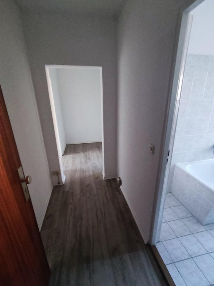 Thumbnail-2-Zimmer-Wohnung im 1. Stock eines gepflegten Wohnhauses