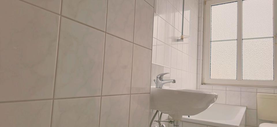 Thumbnail-3 Zimmer im 1. OG - in Sanierung