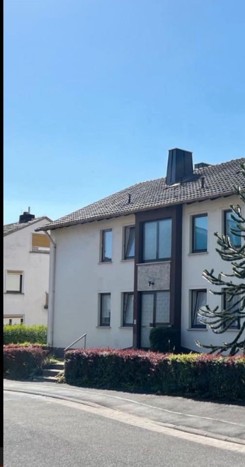 Thumbnail-Zur Vermietung - 3 Zimmer-Wohnung mit Balkon & Keller