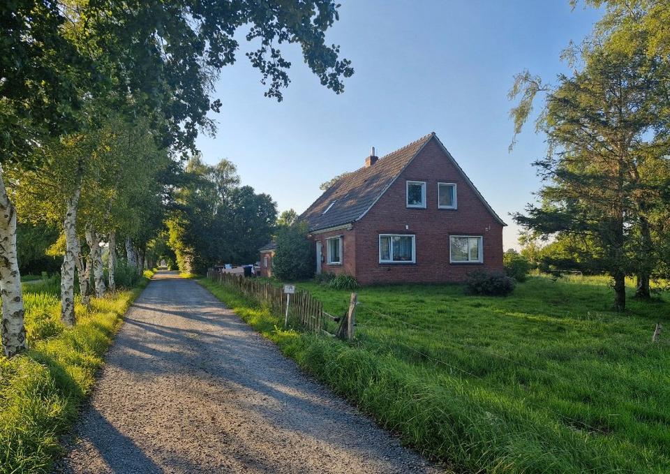 Thumbnail-Haus in Warsingsfehn in Ortsrandlage ruhig gelegen