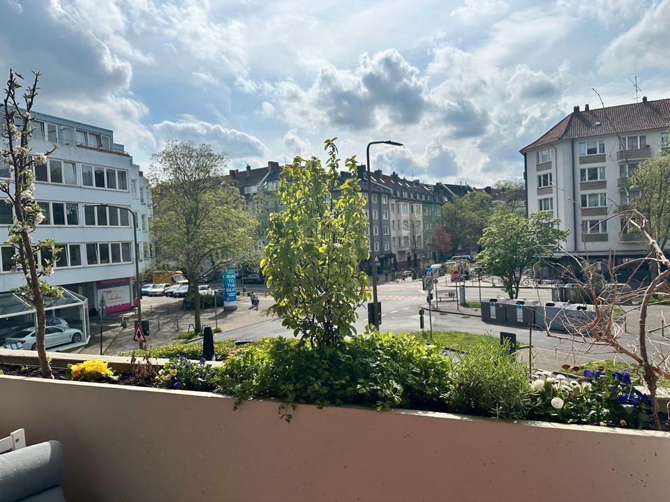 Thumbnail-„Wie ein Haus“ in Top Lage: Südbalkon, 2 Bäder, provisionsfrei