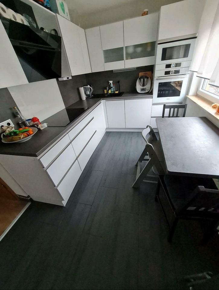 Thumbnail-4 Zimmerwohnung zu vermieten