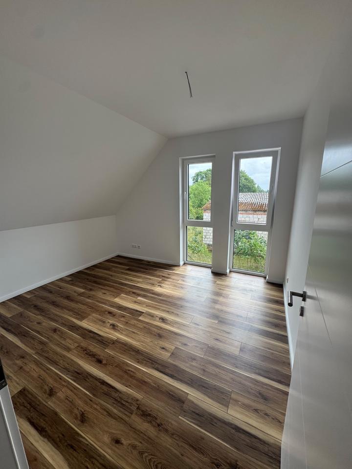 Thumbnail-Neubau-Doppelhaushälfte mit 4 Zimmern in Holzendorf