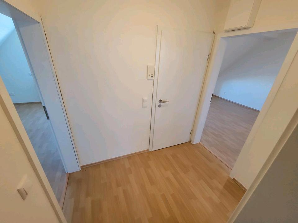 Thumbnail-Sanierte 3-Zimmer-Dachgeschosswohnung Haspe