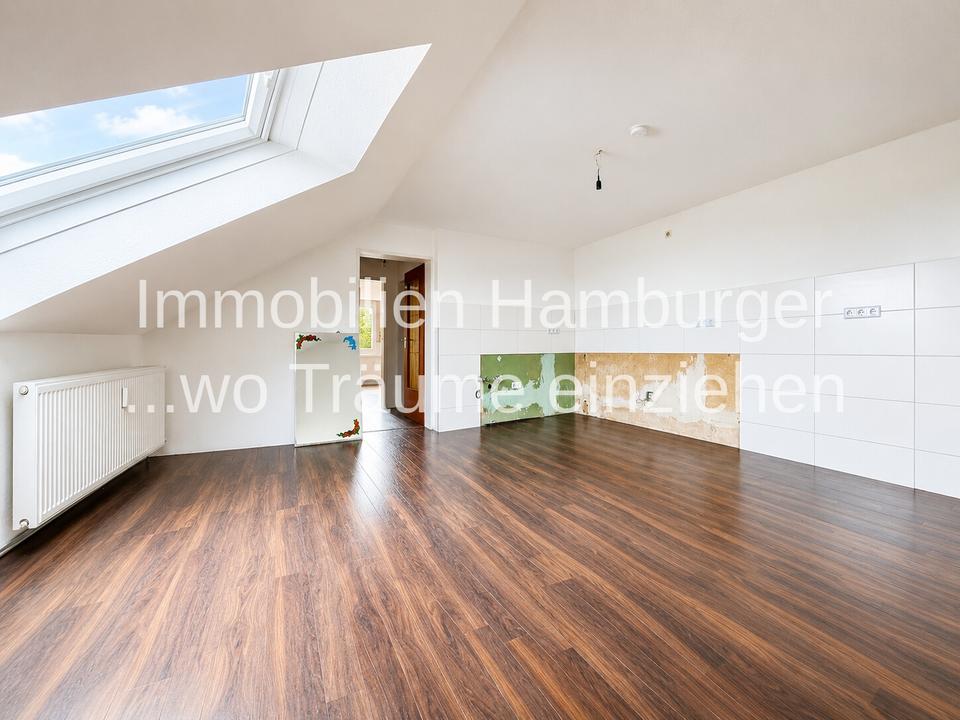 Thumbnail-Wohnen unterm Dach: Helle 3-Zimmer-Wohnung mit Charme