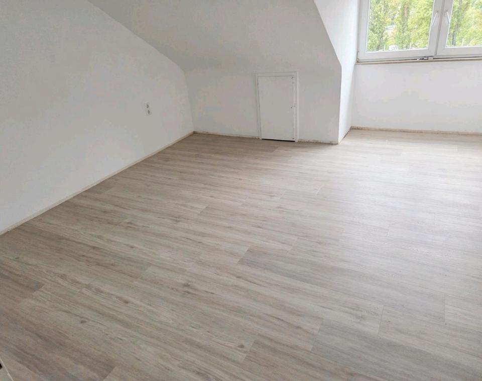 Thumbnail-Kernsanierte 2-Zi. Whg mit Weitblick