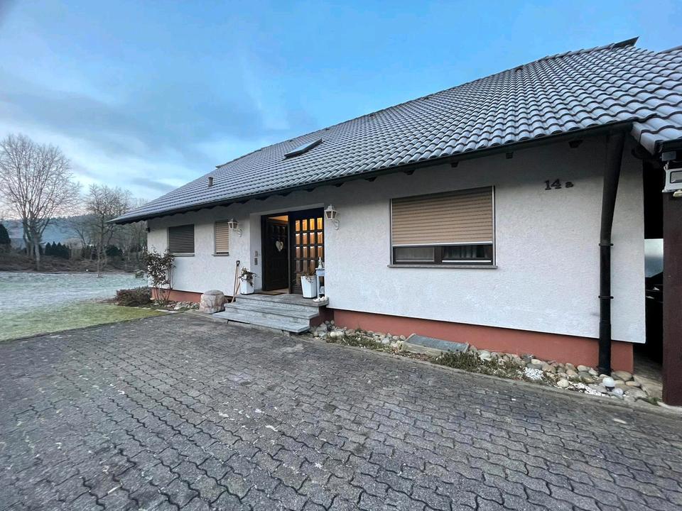 Thumbnail-PROVISIONSFREIES 3 Familienhaus